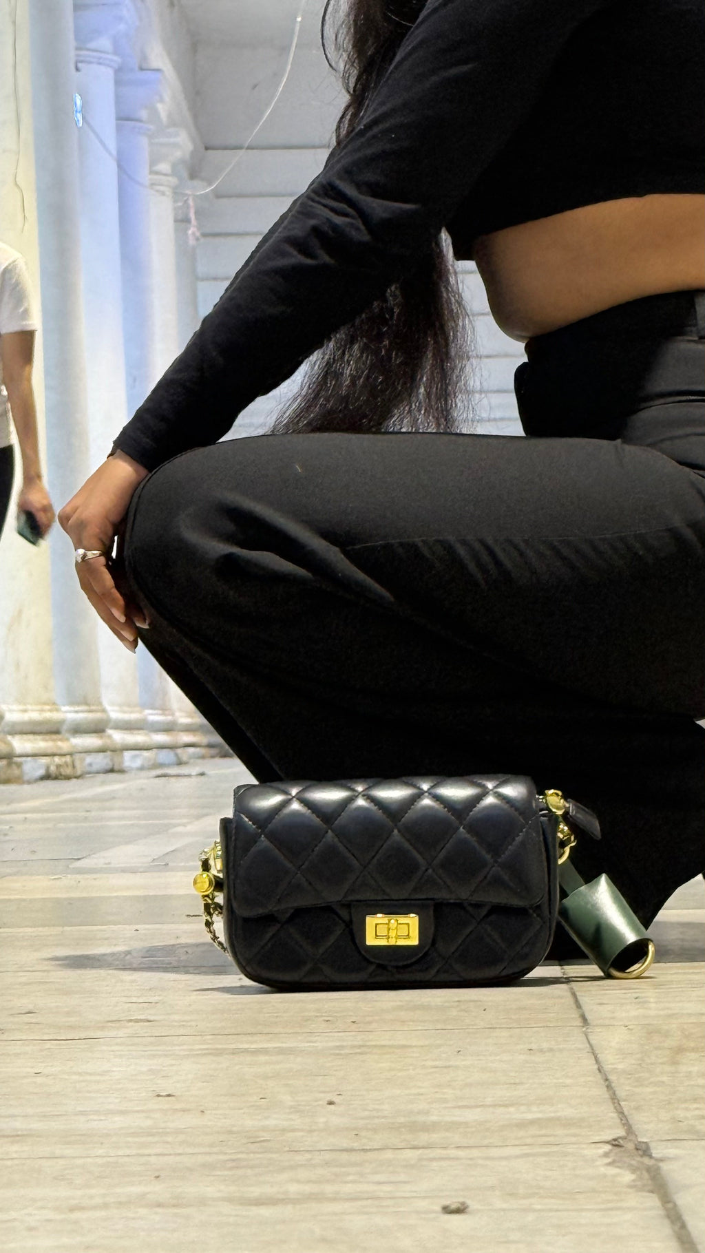 Quilted Sling Bag – Gold Turn‑Lock